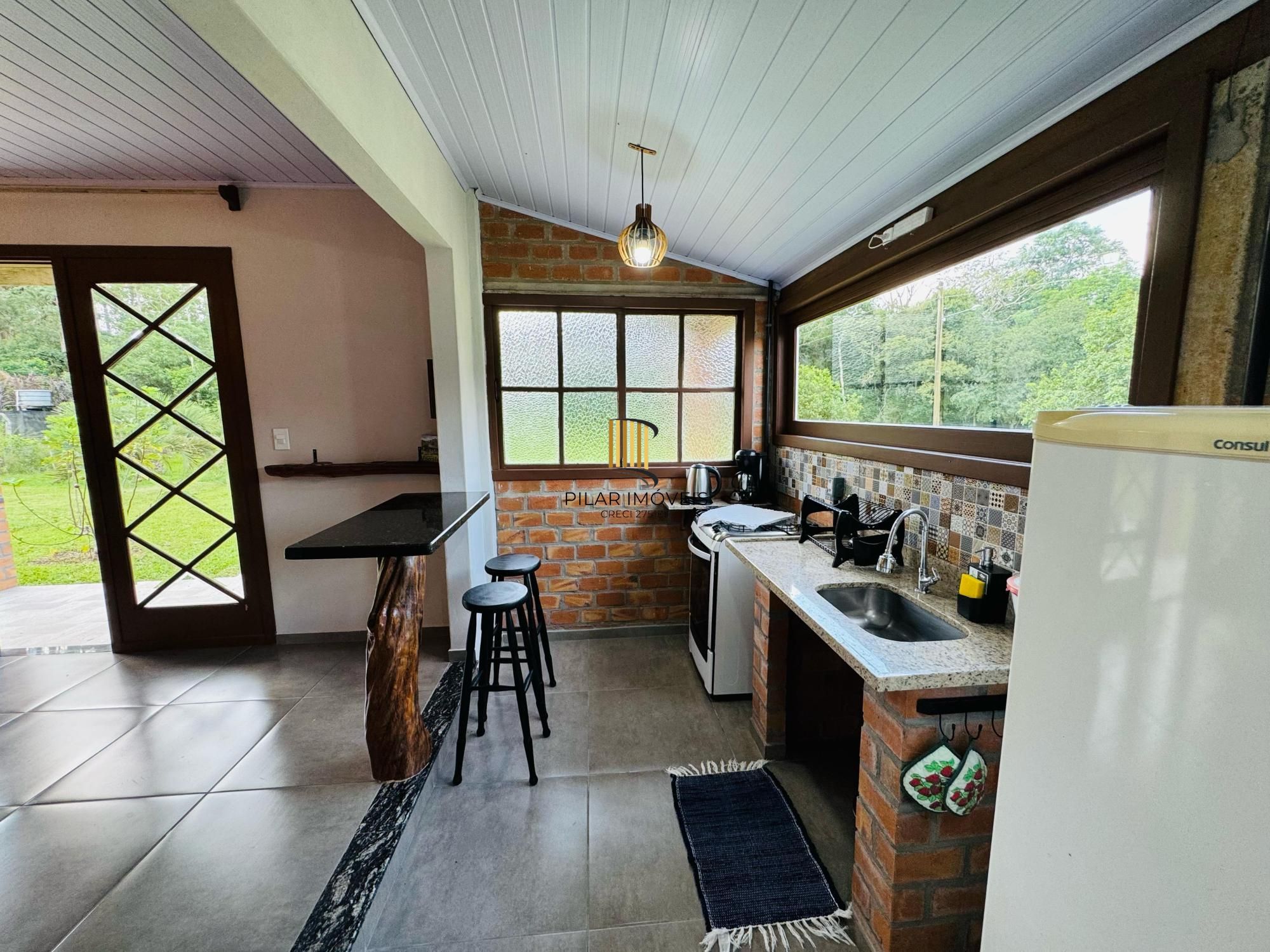 Sítio 3 dormitórios no bairro Lomba do Pinheiro