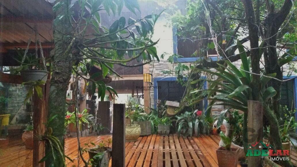 Apartamento no bairro Itapuã