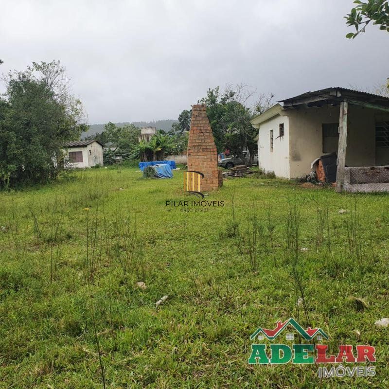 Terreno no bairro Itapuã