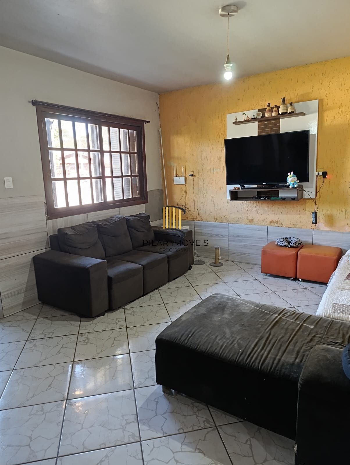 Casa 2 dormitórios no bairro Lami