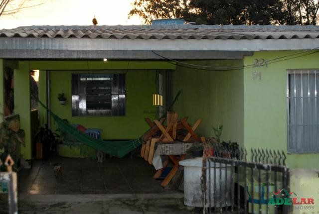 Casa 4 dormitórios no bairro Itapuã