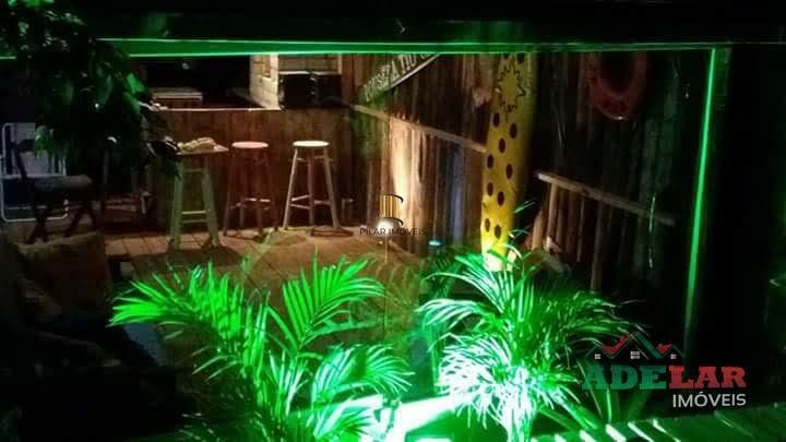 Apartamento no bairro Itapuã