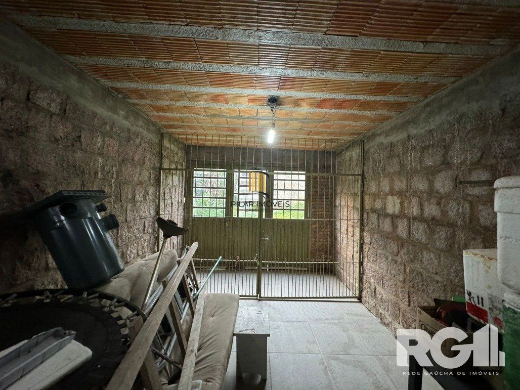 Casa 3 Dormitório(s) Bairro Cascata