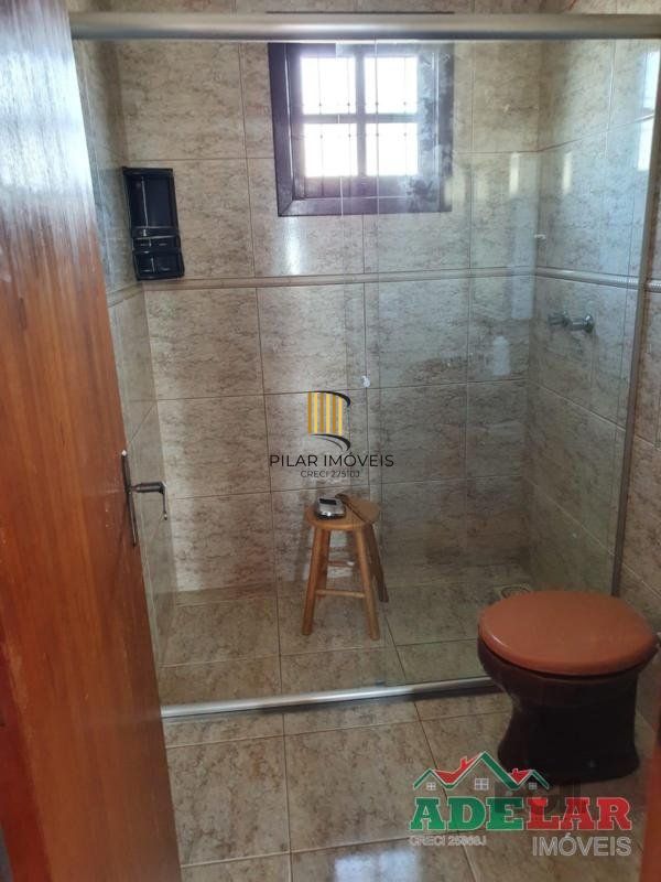 Casa 4 Dormitório(s) Bairro Ponta Grossa