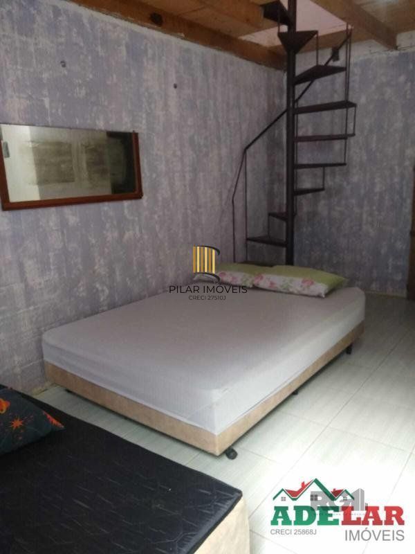 Apartamento no bairro Itapuã