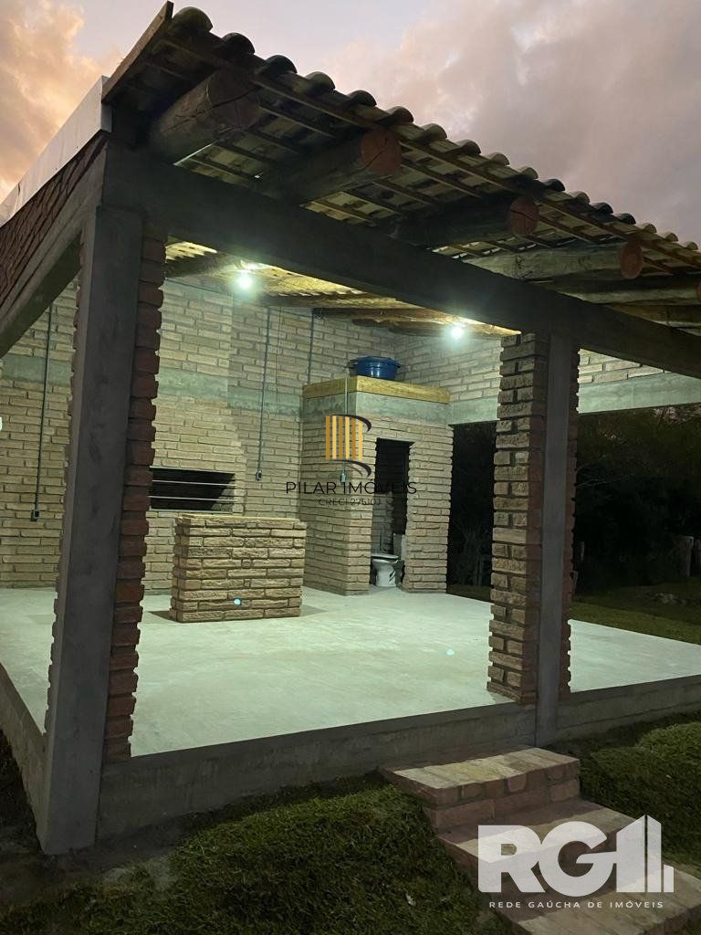 Sítio 4 dormitórios no bairro Itapuã