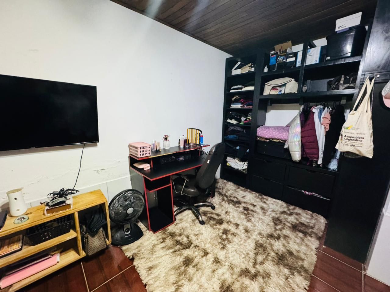 Sítio 3 dormitórios no bairro Lami