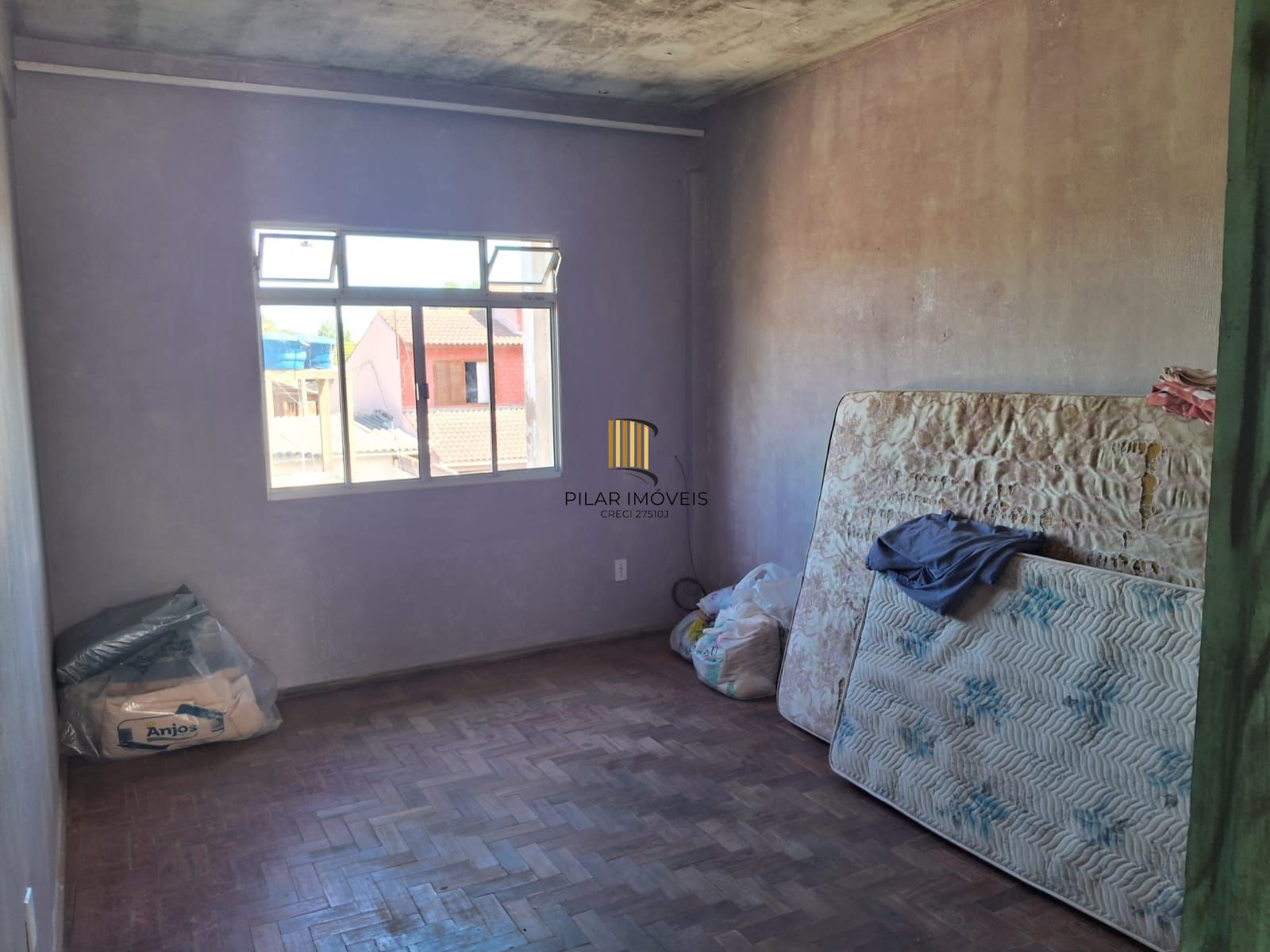 Prédio Comercial 2 dormitórios no bairro Centro (Itapuã)