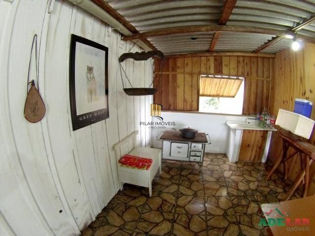 Sítio 4 dormitórios no bairro Itapuã