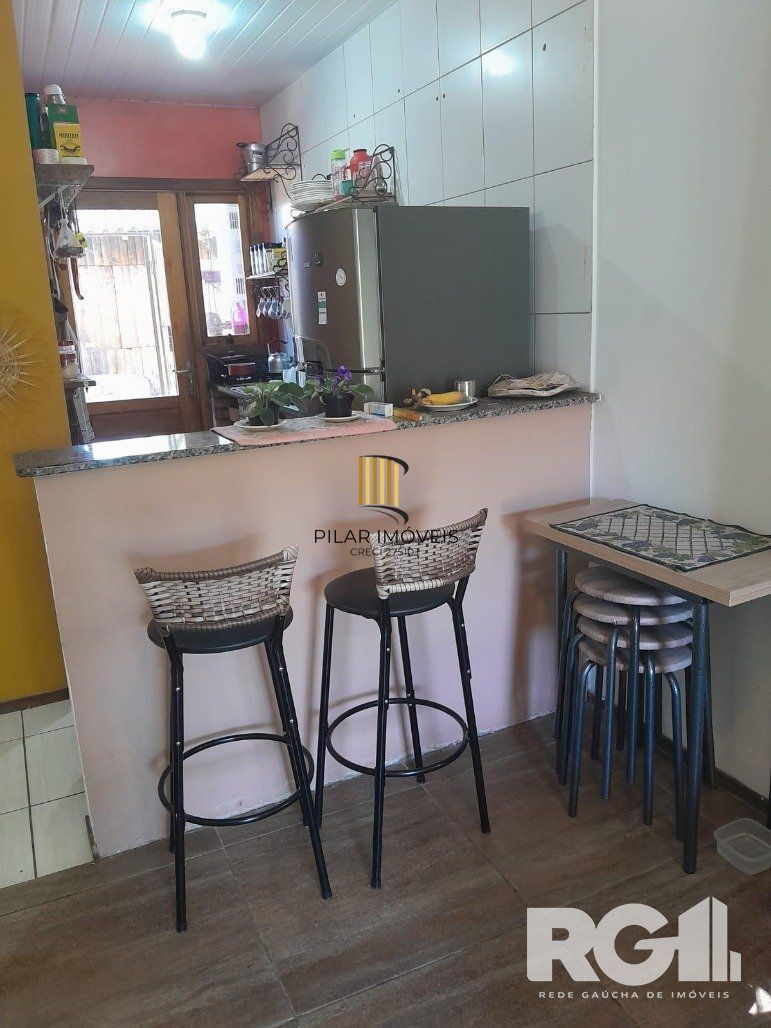 Casa 3 dormitórios no bairro Hípica