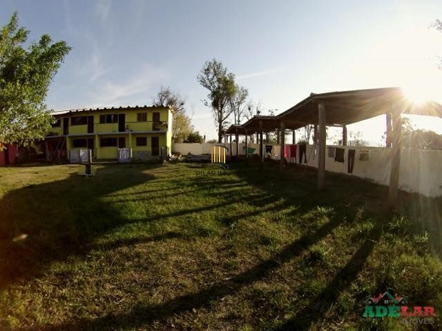 Apartamento 6 dormitórios no bairro Itapuã