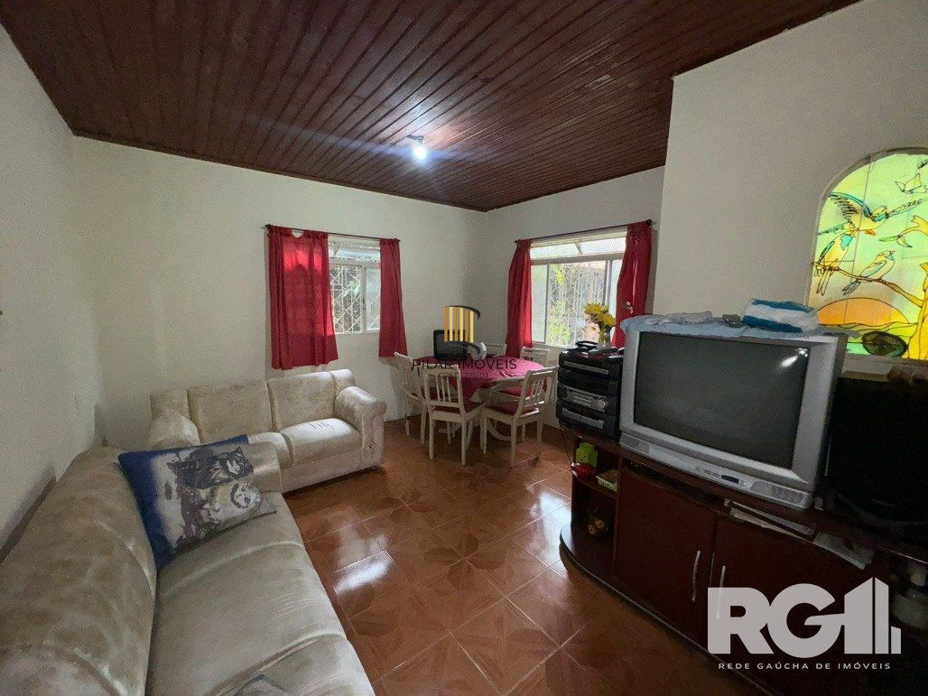 Sítio 1 dormitório no bairro Parque Florestal Itapuã