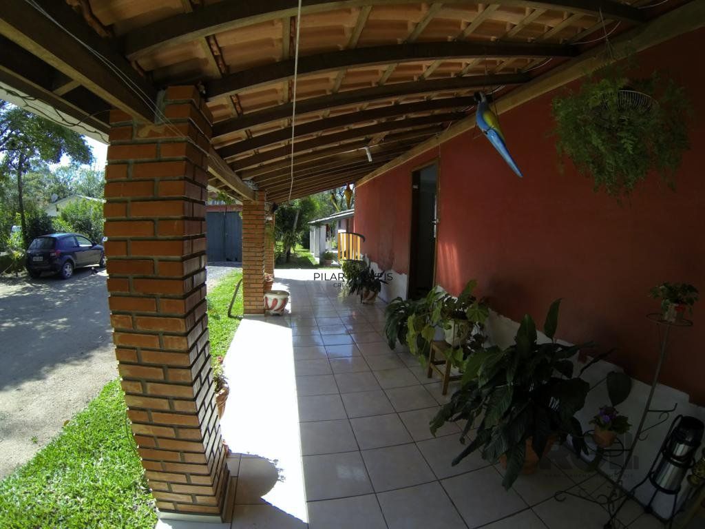 Sítio 2 dormitórios no bairro Lami