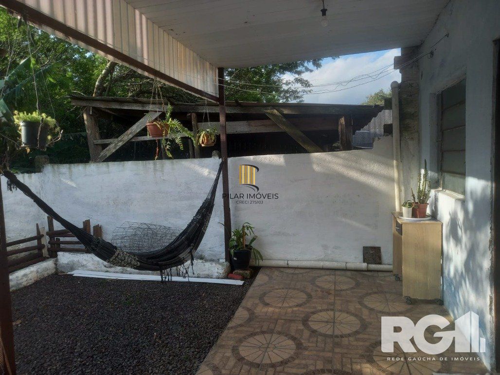Casa 3 dormitórios no bairro Lami