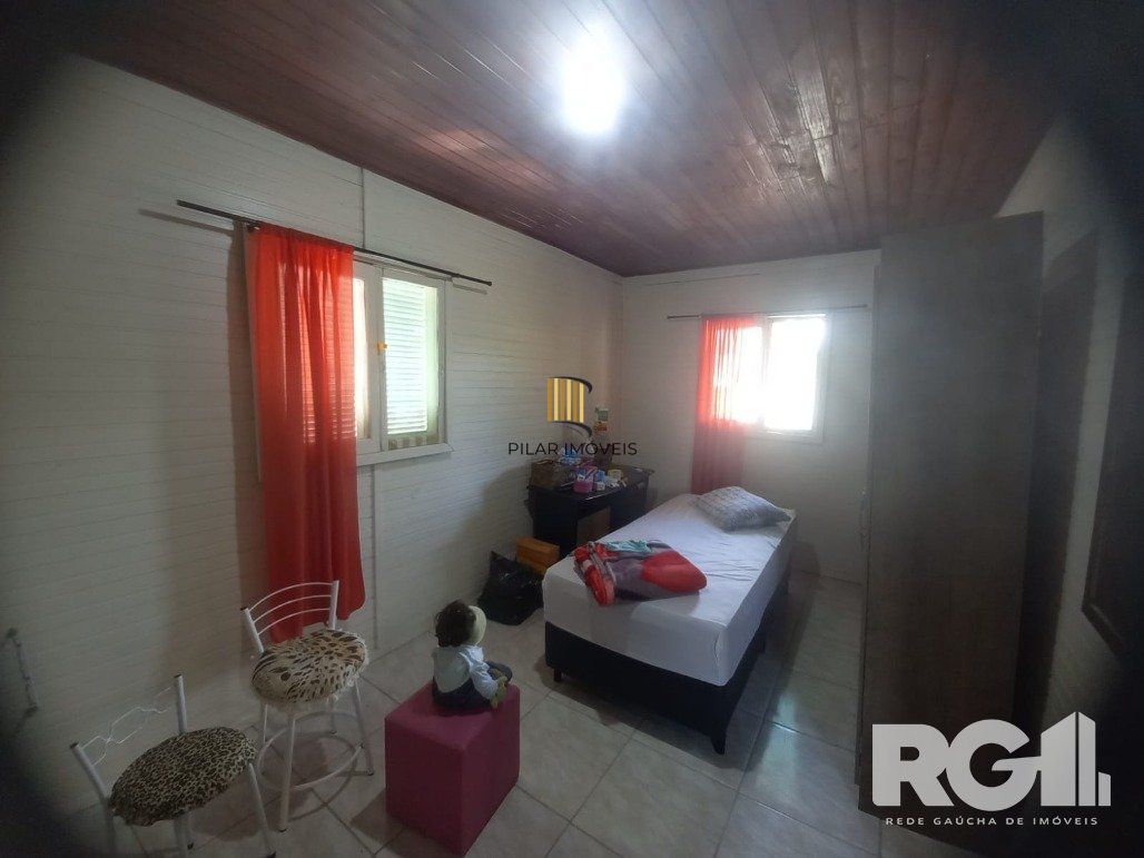 Casa 2 dormitórios no bairro Extrema