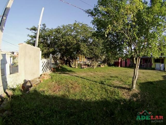 Apartamento 6 dormitórios no bairro Itapuã