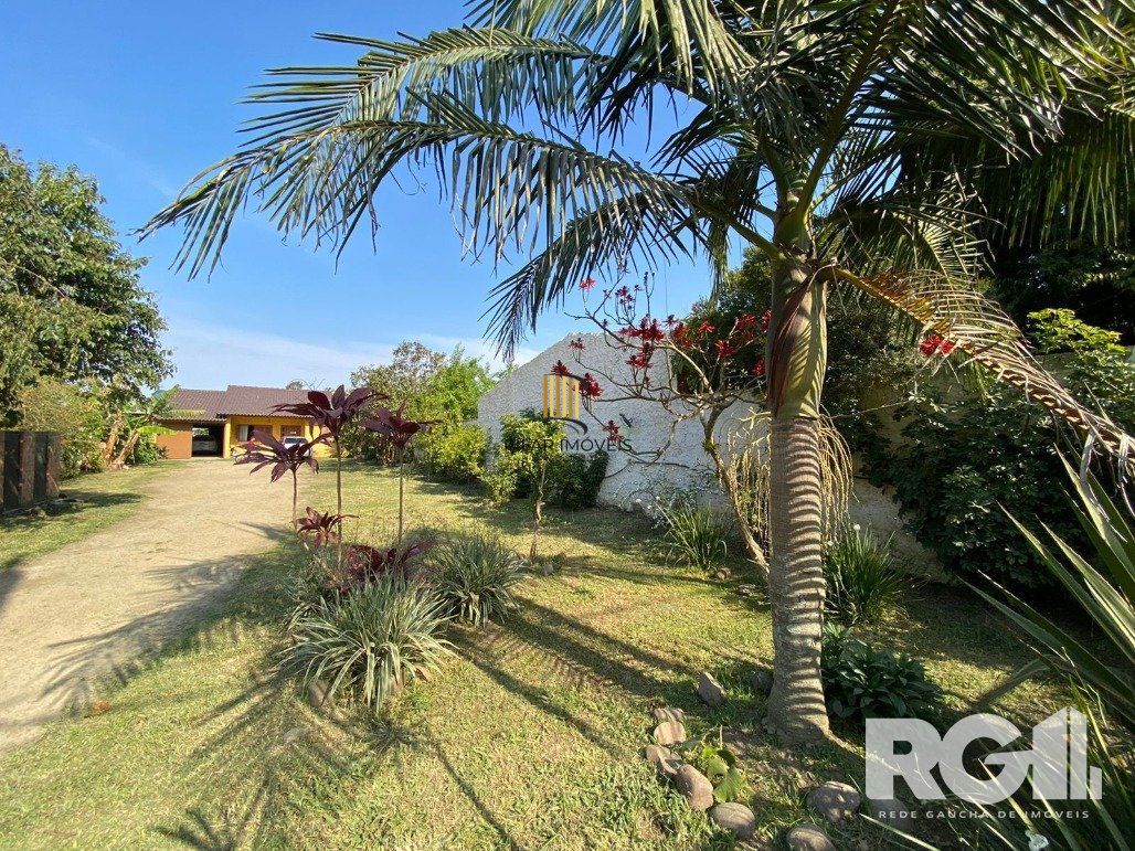 Casa 4 dormitórios no bairro Lageado