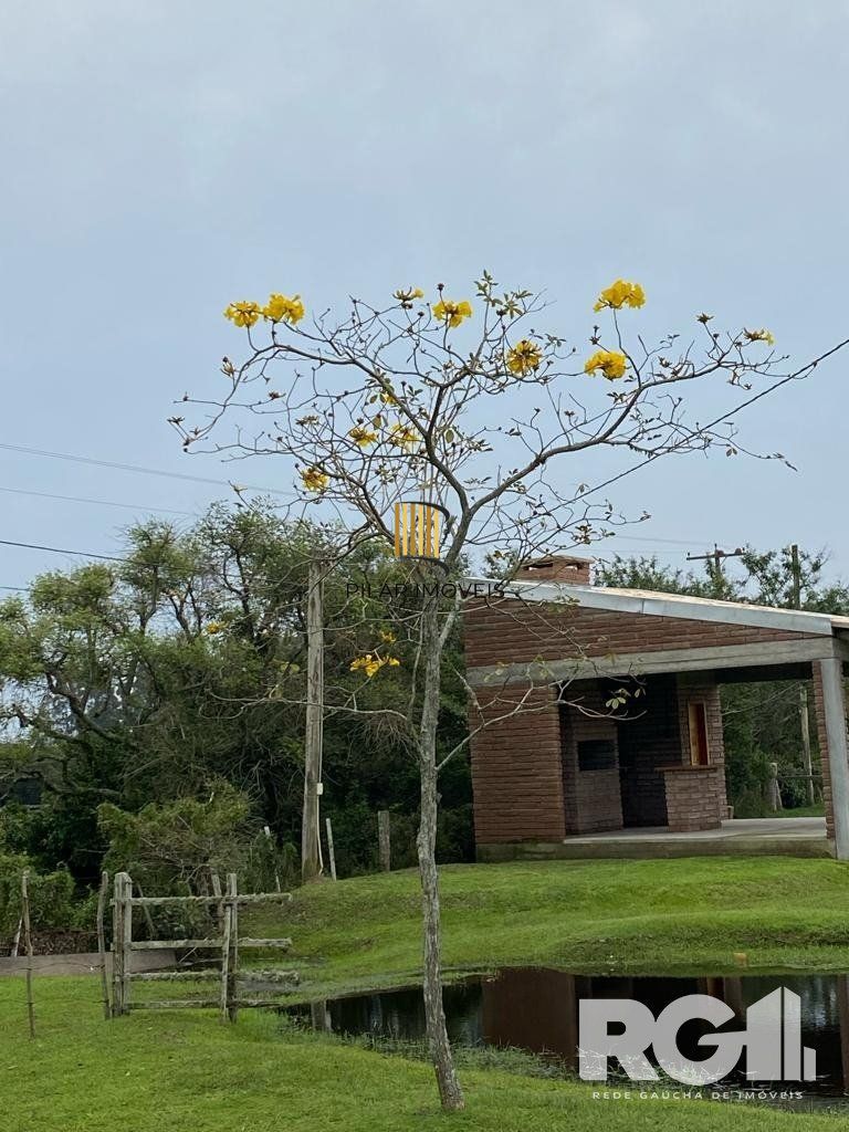 Sítio 4 dormitórios no bairro Itapuã
