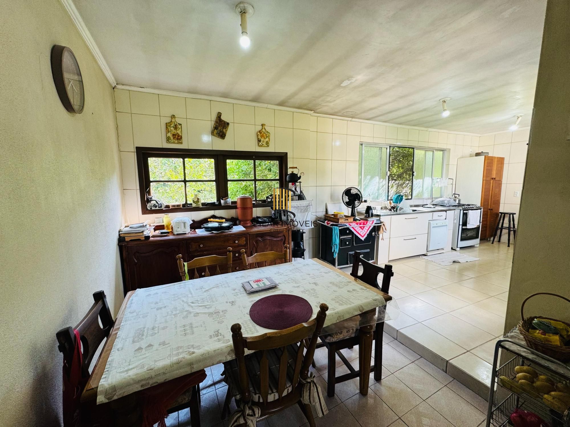 Sítio 3 dormitórios no bairro Lomba do Pinheiro