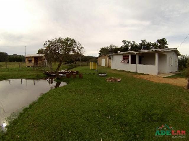 Sítio 4 dormitórios no bairro Itapuã