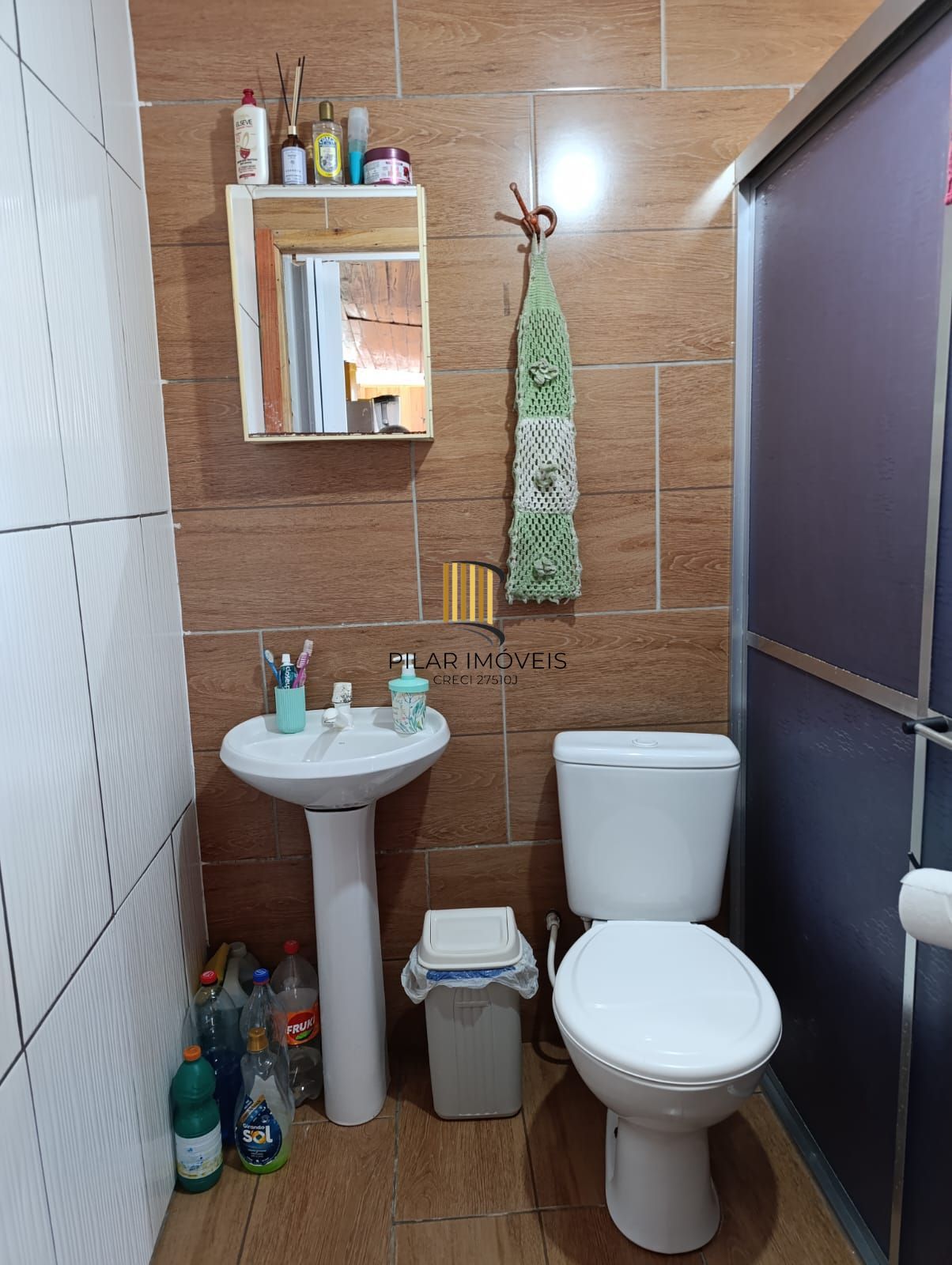 Casa 2 dormitórios no bairro Lami