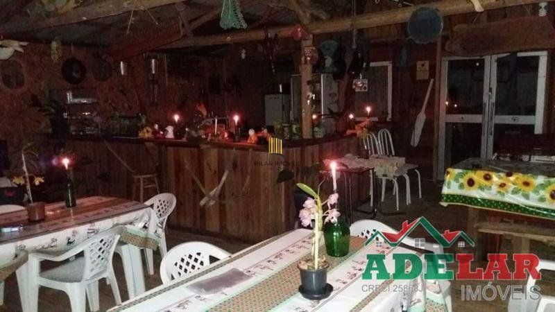 Apartamento no bairro Itapuã