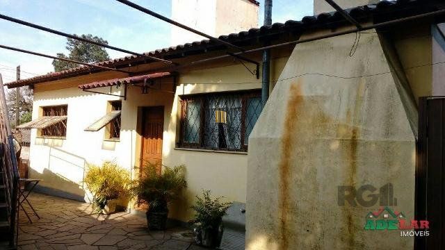 Casa 3 dormitórios no bairro Vila Nova