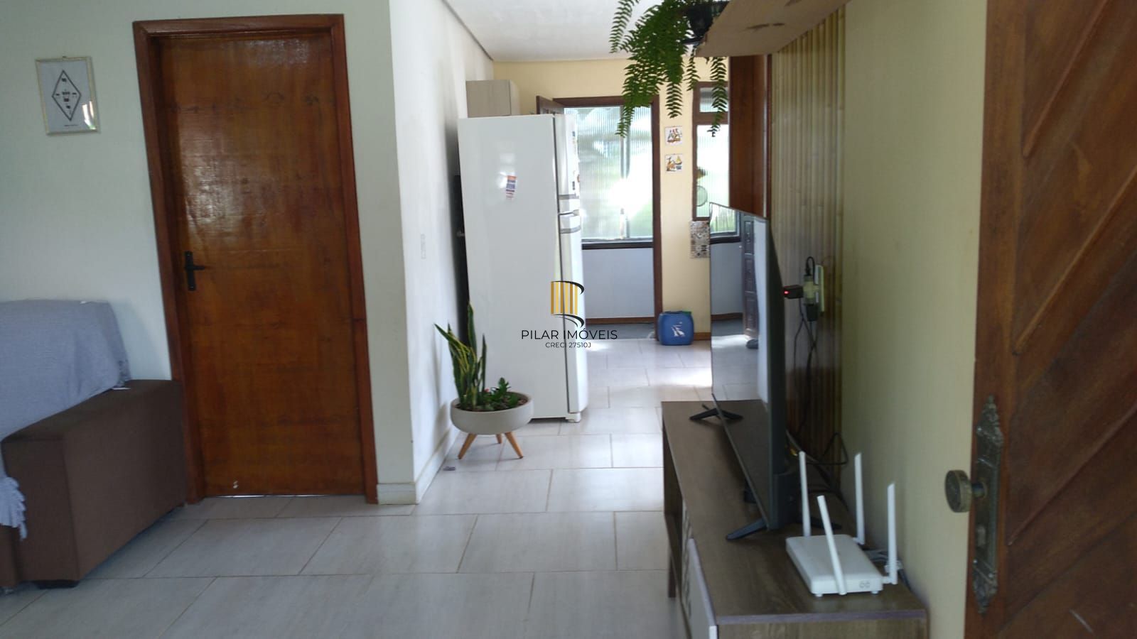 Casa 3 dormitórios no bairro Esmeralda