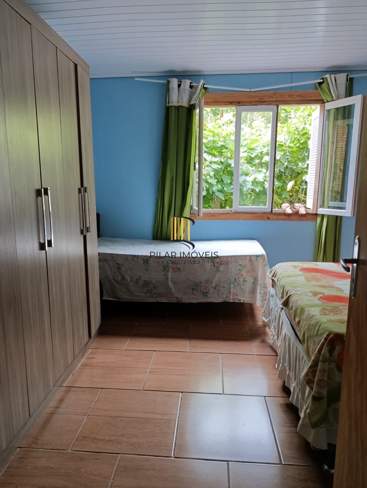 Casa 2 dormitórios no bairro Lami