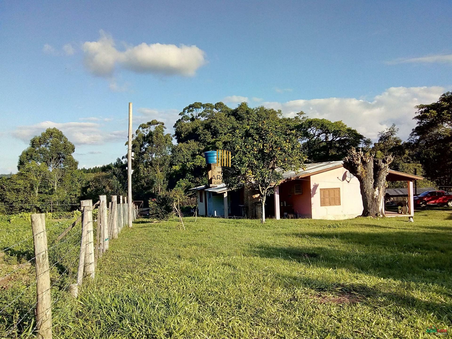 Sítio 2 dormitórios no bairro Extrema