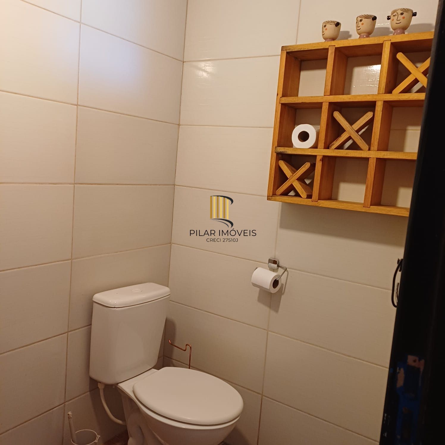 Casa 3 dormitórios no bairro Nonoai