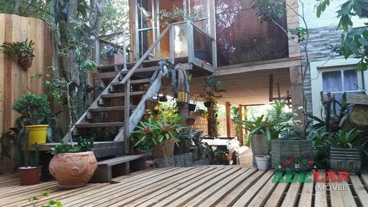 Apartamento no bairro Itapuã