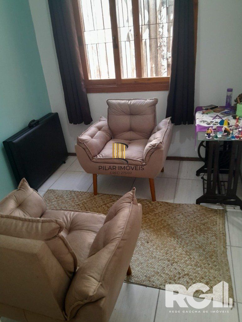 Casa 3 dormitórios no bairro Hípica
