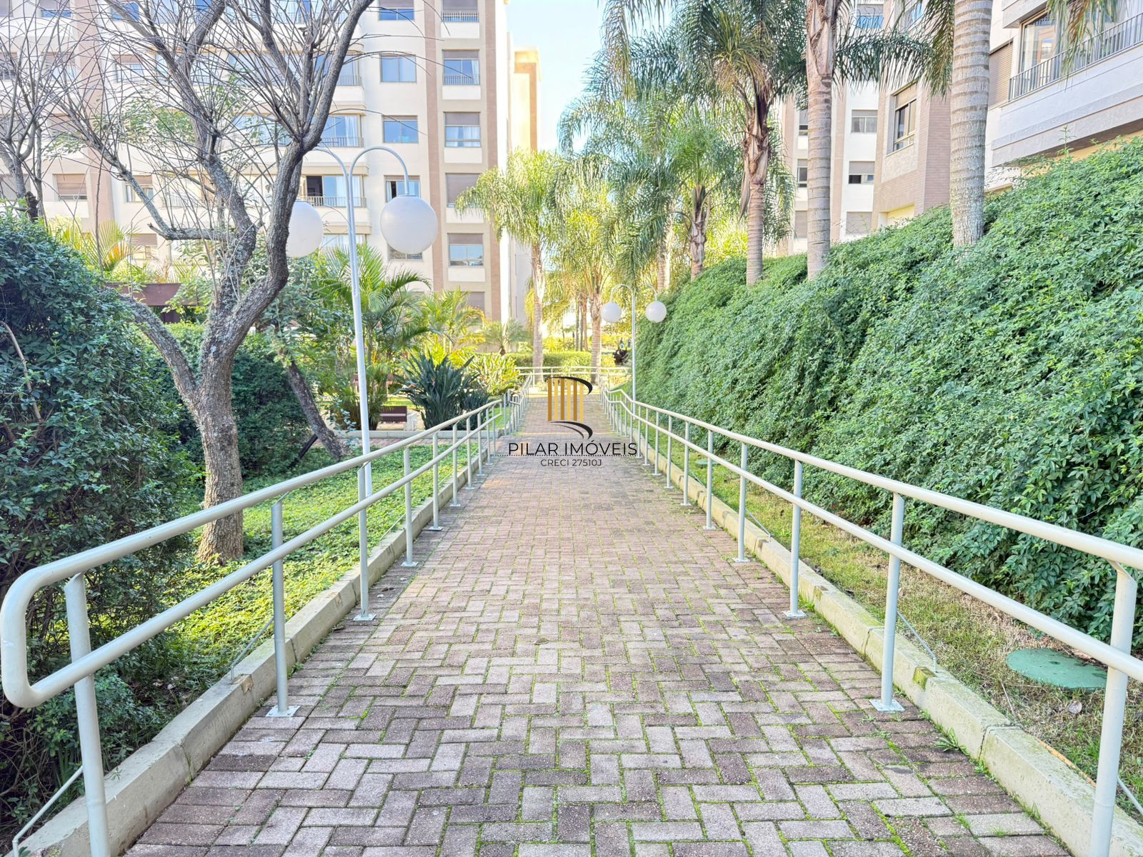 Apartamento 3 dormitórios no bairro Cavalhada