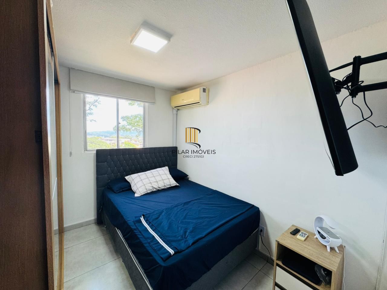 Apartamento 2 dormitórios no bairro Lomba do Pinheiro