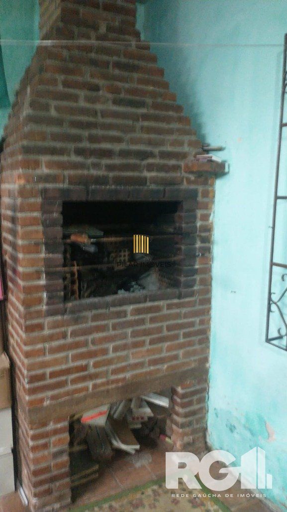 Casa 2 dormitórios no bairro Restinga