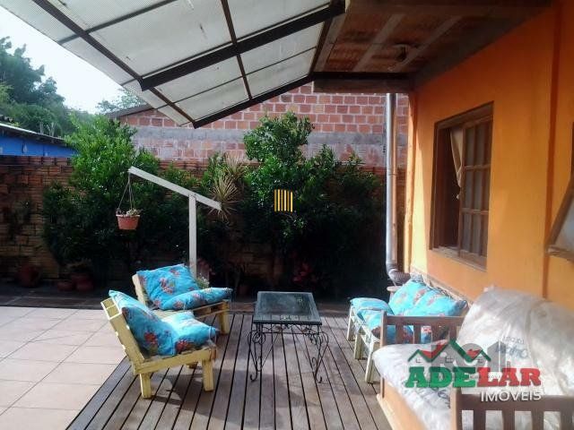 Casa 4 dormitórios no bairro Restinga