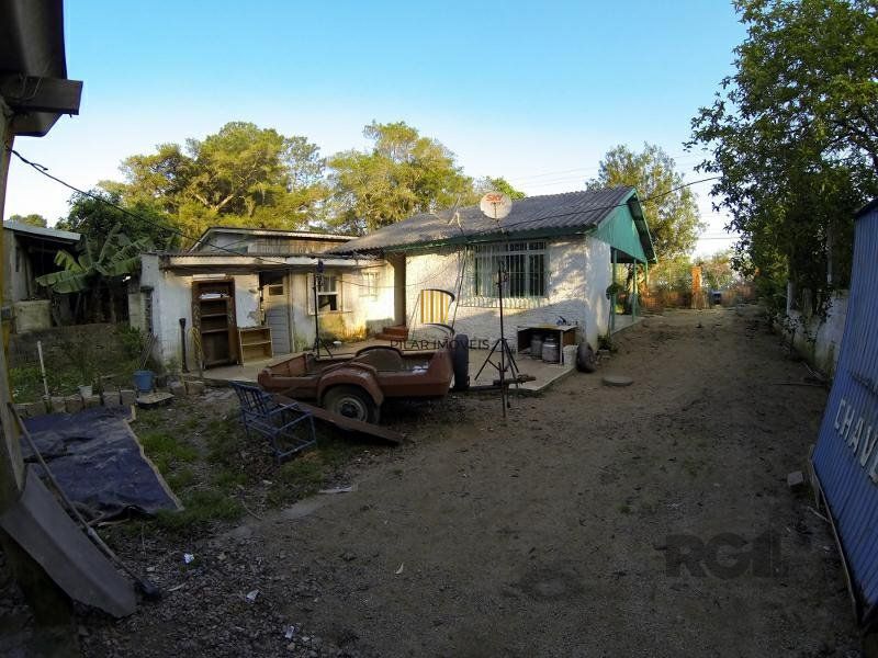 Casa 2 dormitórios no bairro Lami