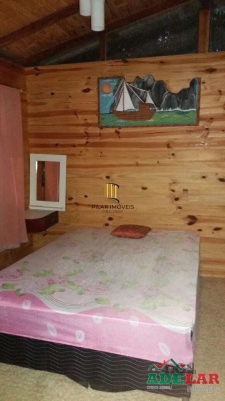 Apartamento no bairro Itapuã