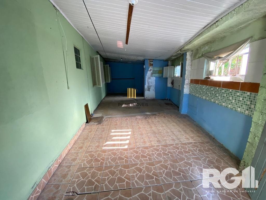 Casa 2 Dormitório(s) Bairro Restinga