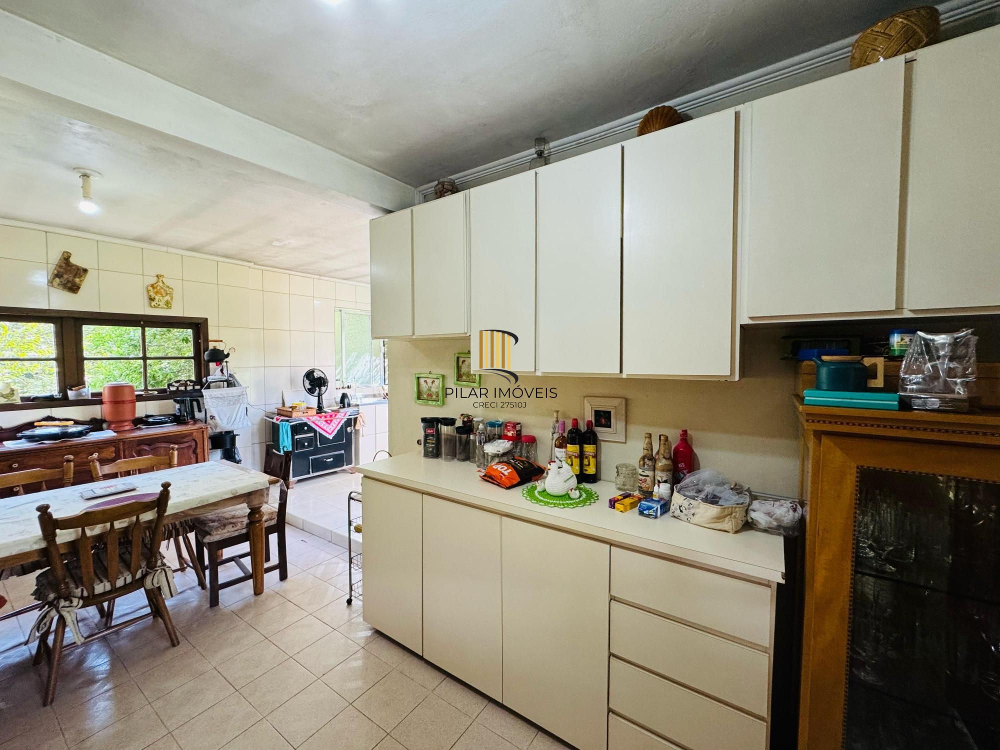 Sítio 3 dormitórios no bairro Lomba do Pinheiro