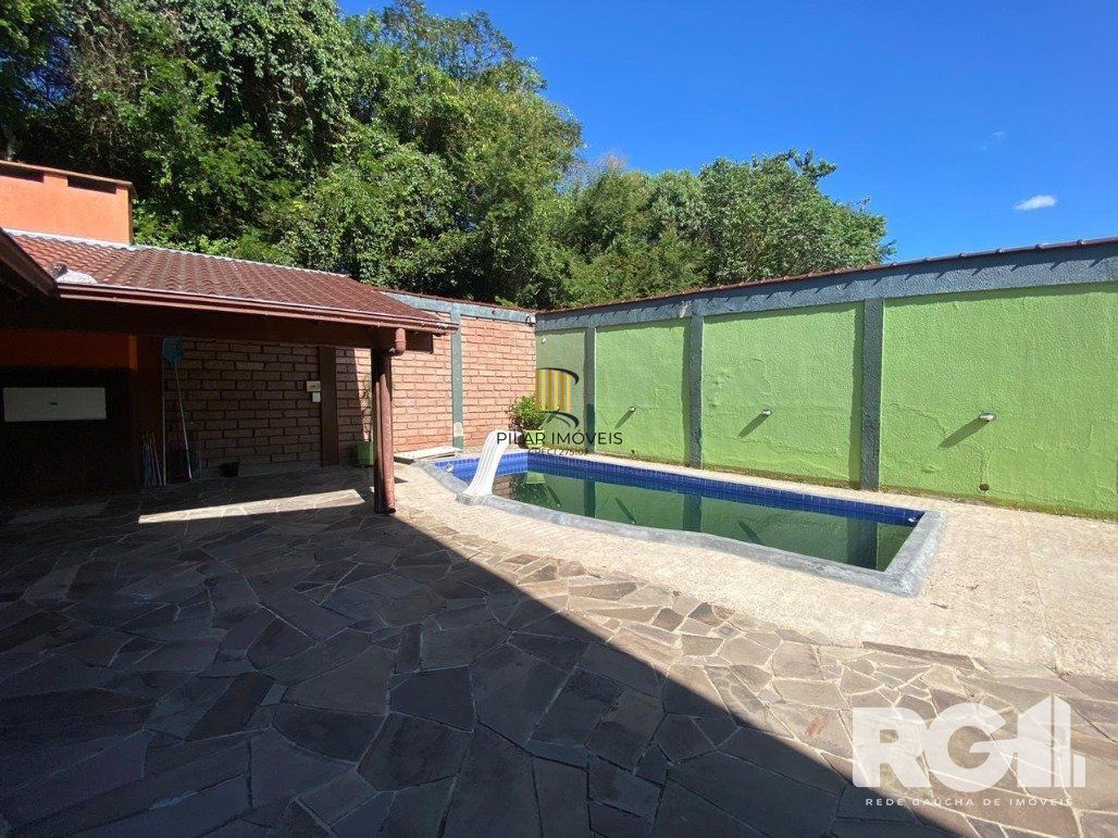 Casa 4 dormitórios no bairro Belém Velho