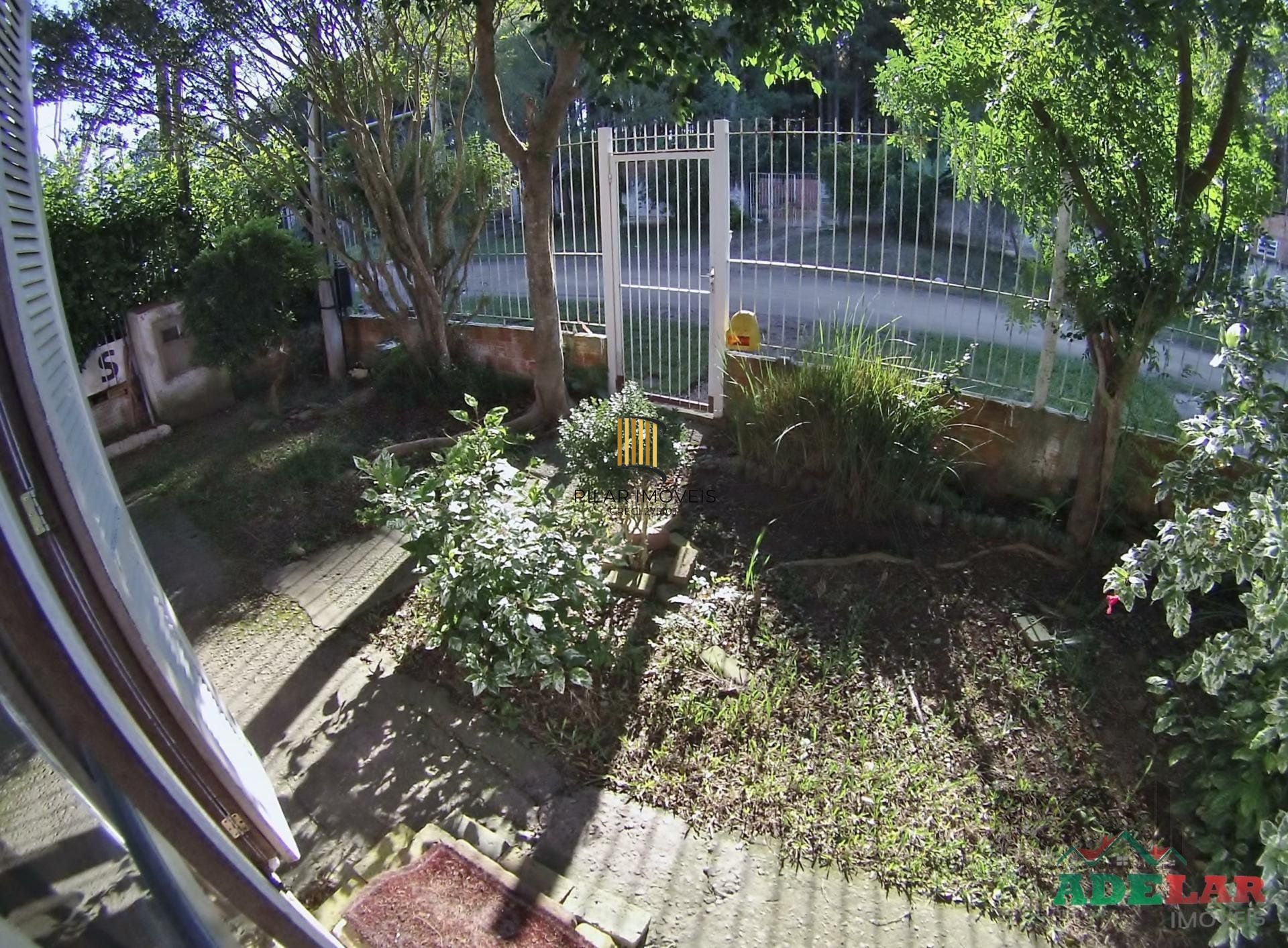 Casa 3 dormitórios no bairro Ponta Grossa
