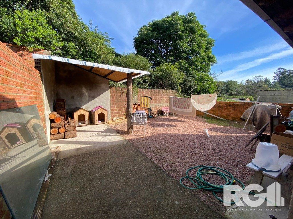 Casa 2 dormitórios no bairro Campo Novo