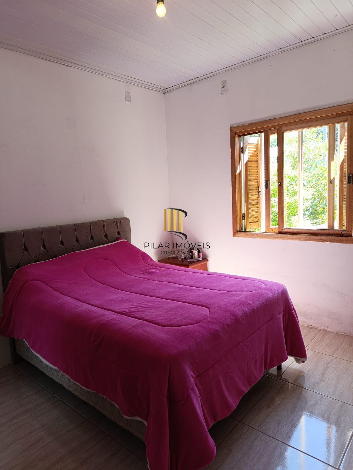 Casa 3 dormitórios no bairro Restinga