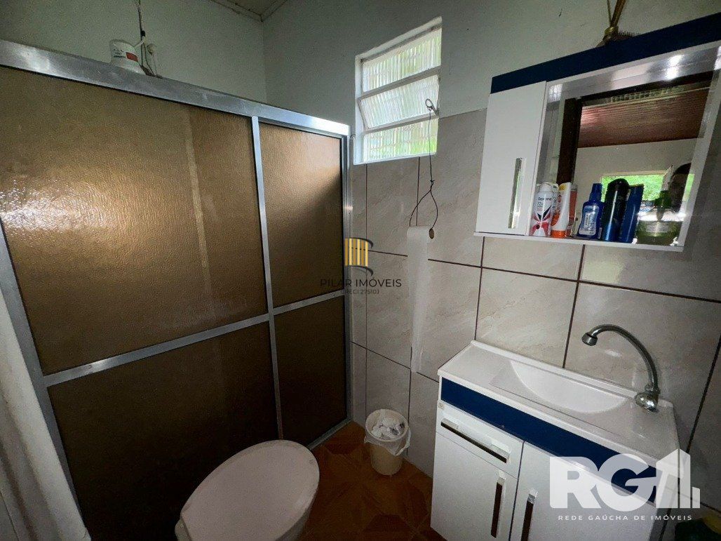 Sítio 1 dormitório no bairro Parque Florestal Itapuã