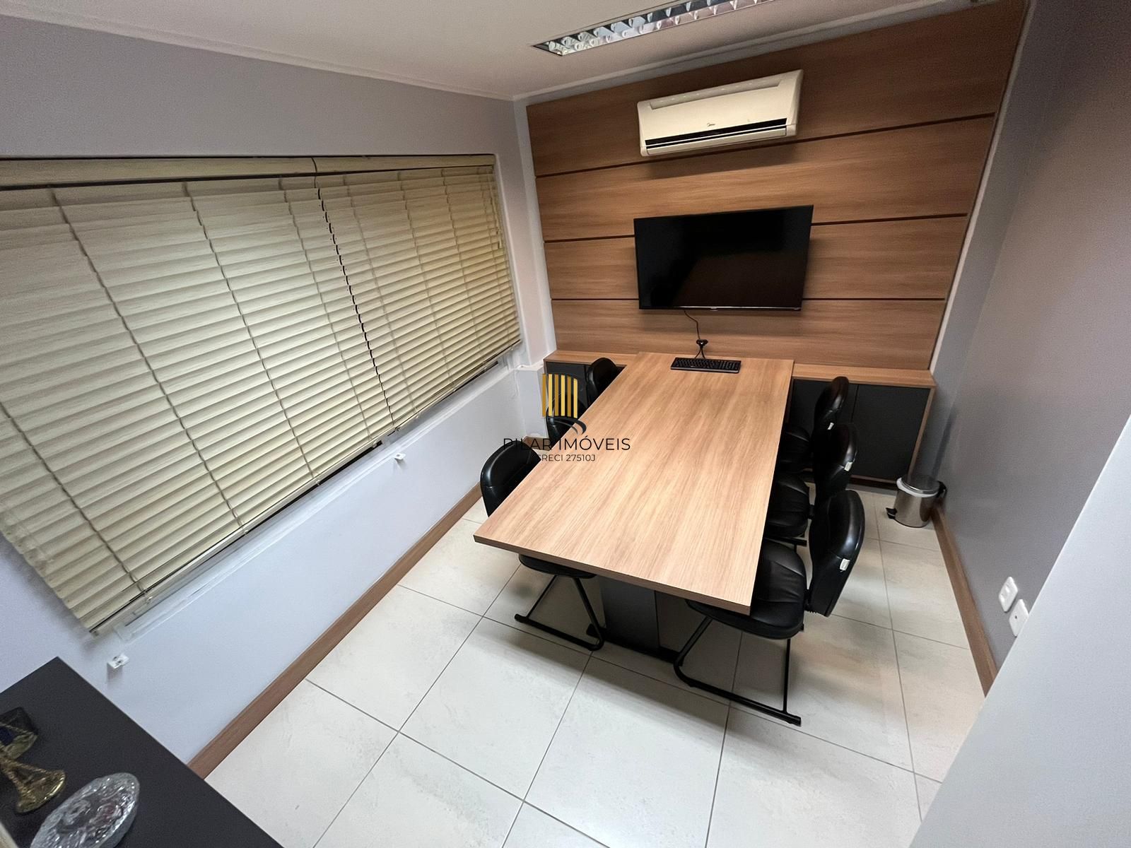 Sala Comercial 6 dormitórios no bairro Centro Histórico