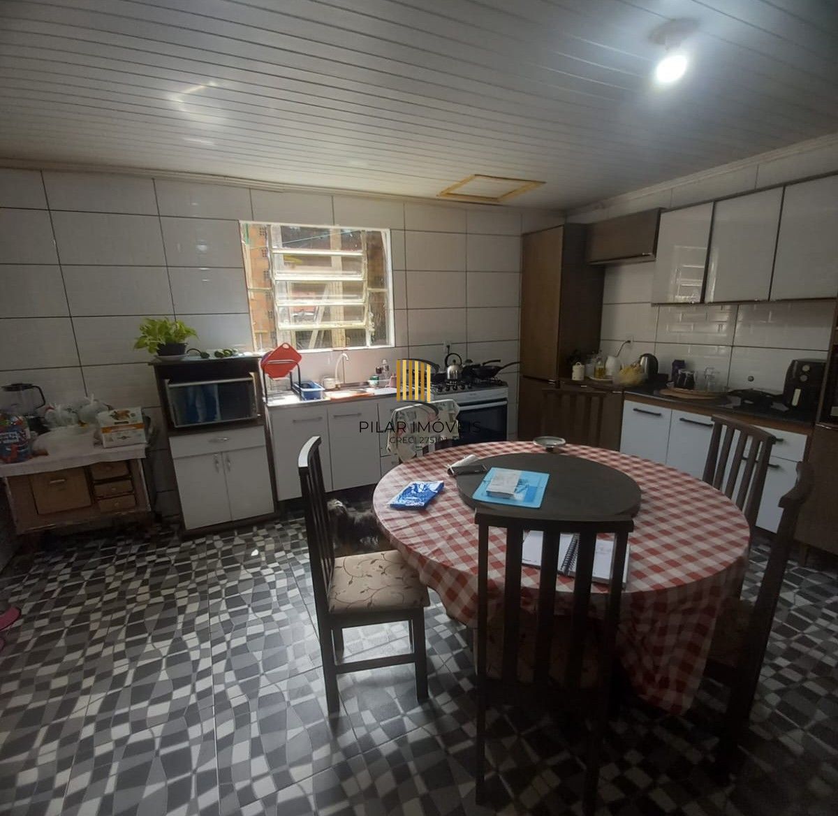 Casa à venda no bairro Lami
