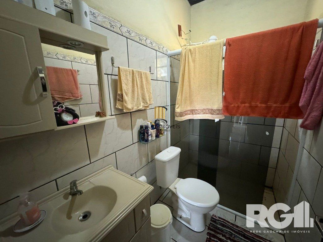 Sítio 2 dormitórios no bairro Itapuã
