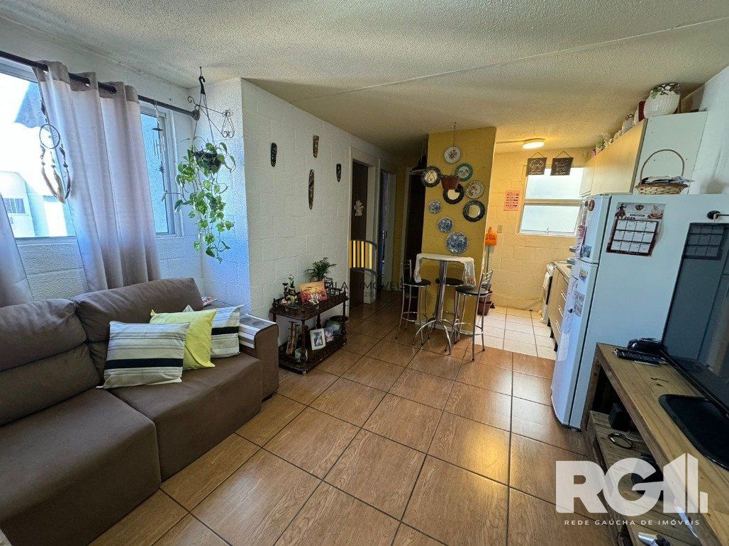 Apartamento 2 dormitórios no bairro Campo Novo